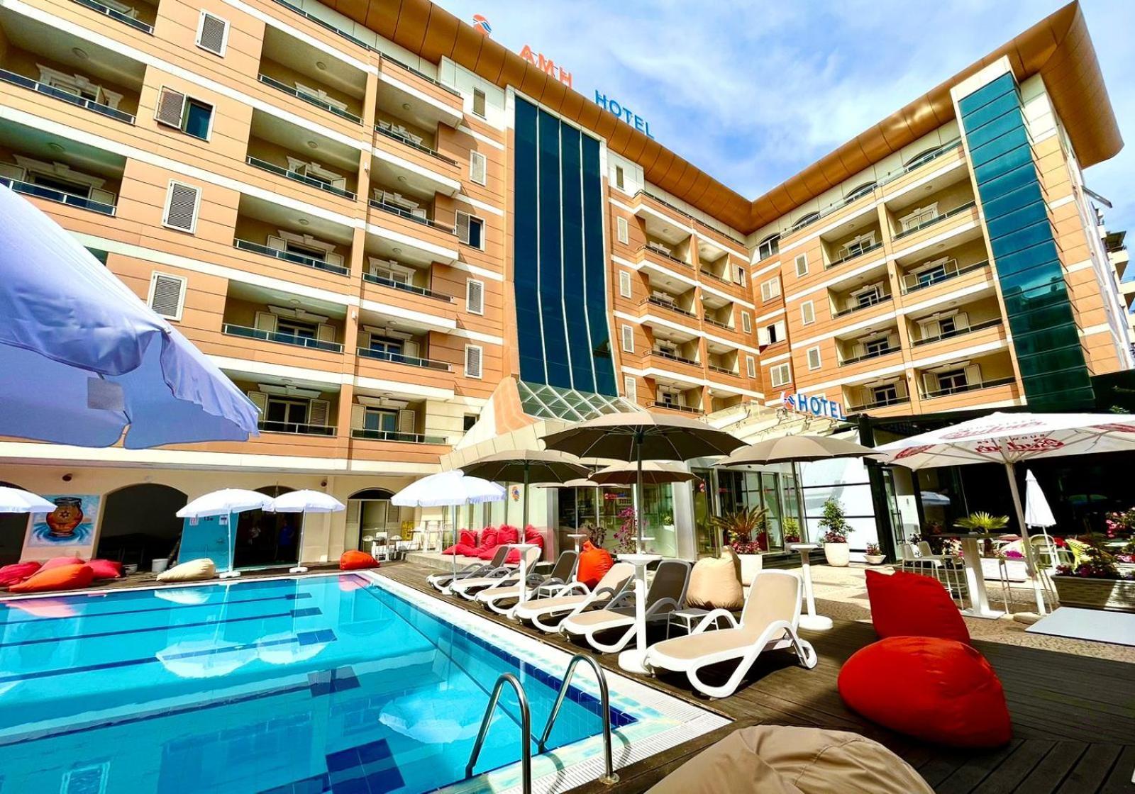 Amh Hotel Durres Exterior photo